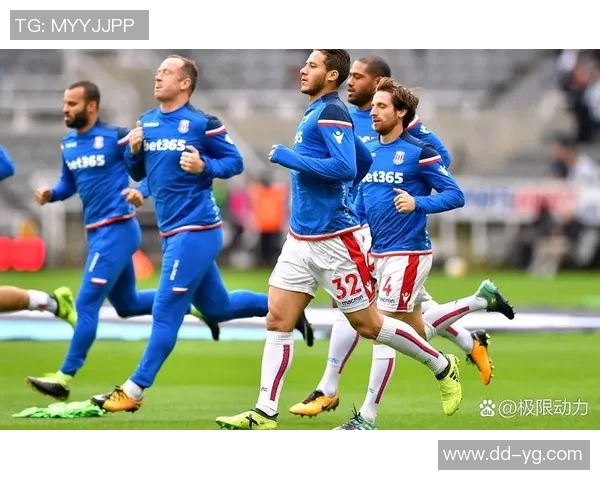 纽喷与墨尔本城的激烈对决谁能在赛场上笑到最后