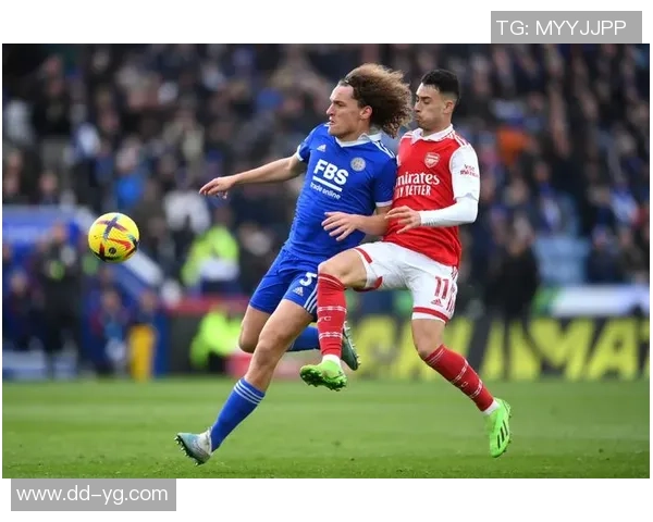 莱斯特城与狼队首发阵容揭晓谁将主宰英超对决的赛场风云 莱斯特城与狼队首发阵容揭晓谁将主宰英超对决的赛场风云